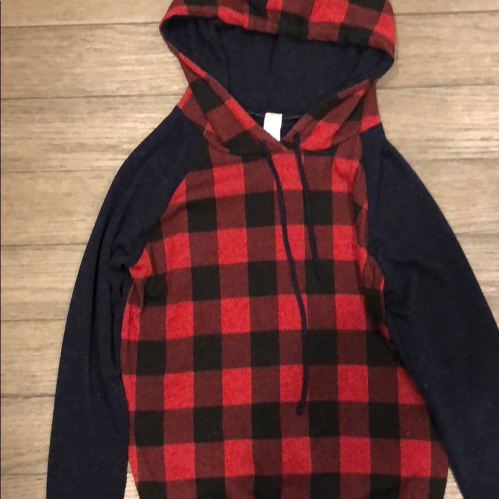 Sweater/ hoodie